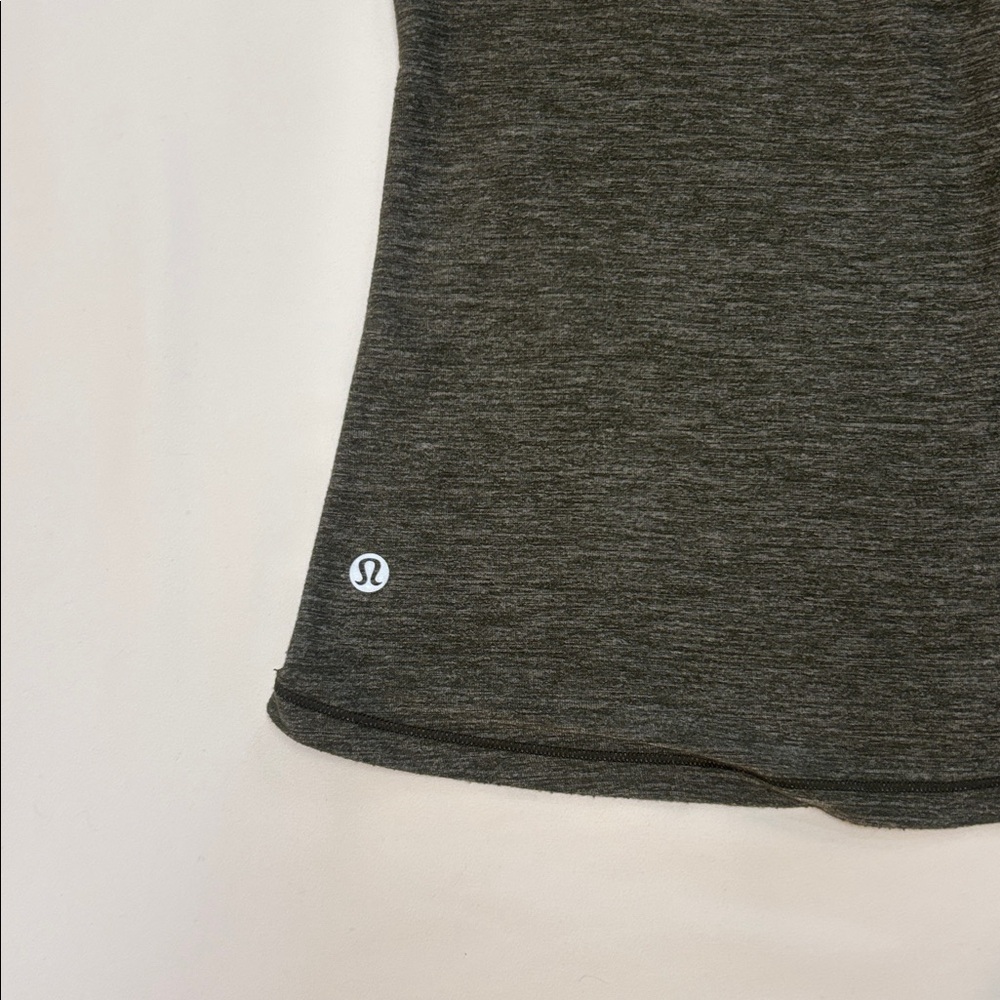 Lululemon amala tank top weathered green padded size 2 XS - Picture 5 of 7